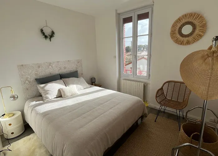 Maison De Famille - De Grand-lieu, Passay