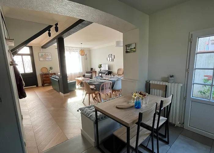 Maison De Famille - De Grand-lieu, Passay بيت للعطل *